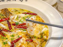 -江渔儿酸菜鱼·拔草餐厅(虎门君乐汇店)