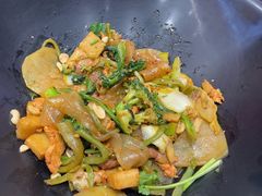 -醉人椒麻辣香锅(王府井喜悦店)
