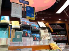 -SISYPHE BOOKS西西弗书店(龙湖滨江天街店)