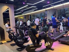 -威克健身游泳(万菱汇店)