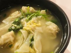 上海小馄饨-小杨生煎(龙之梦购物中心店)