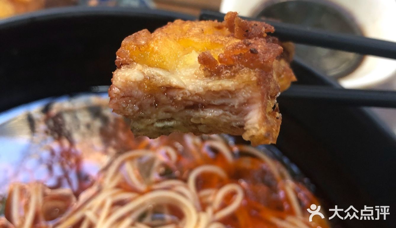 一家闹中取静的上海面馆