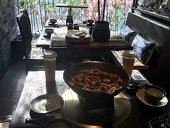 -湊湊火锅·茶憩(新中关购物中心店)