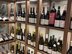 -肆海小川菜酒馆Wine Bistro (青年路店)