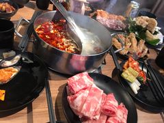 -千滋百味自助烤肉火锅(东门町店)