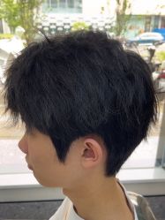 -苏豪美发S A L O N烫发染发