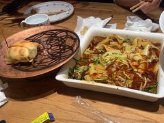 -幸福的烤包子·新疆菜