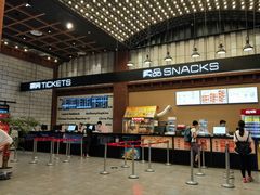 -保利万和影城(南昌中悦广场店)