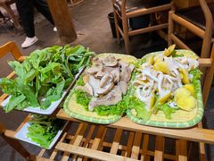 -有一锅·野生菌黑山羊腊排骨火锅(古城北门店)