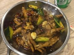 干锅姜辣凤爪-江城燕子大排档(江汉路步行街店)