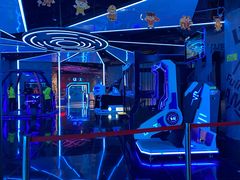 -世代星球·保龄球·镭战真人CS·团建(杨浦店)