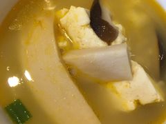 -兔行天下-鸿鹤鲜锅兔(中海国际店)