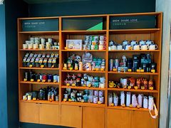 零售区-星巴克臻选(宁波天一广场店)