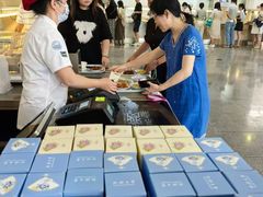 -同济大学本部学苑饮食广场