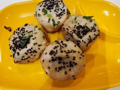 蟹粉生煎-小杨生煎(南京东路食品一店)