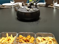 -忆江南·临江鱼馆