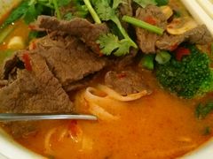 -Thai La Ong - Newtown