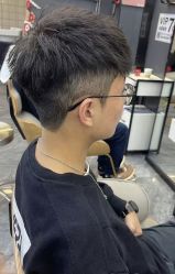 -藤野造型烫发染发