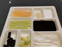 -小大董·烤鸭(观景餐厅·南京西路店)