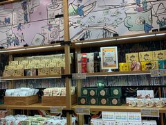 面包甜点陈列柜-茶颜悦色(花园道店)