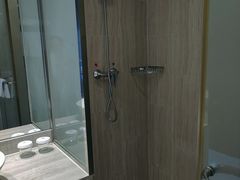 -福州金融街万达鳌峰洲地铁站锦江都城酒店