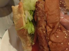 -深圳温德姆至尊酒店·大堂吧·户外花园