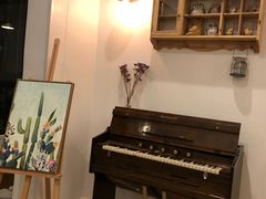 -花苑里咖啡(威远店)