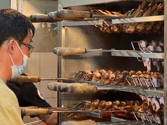 -东海岸人工湖美食村