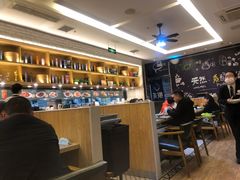 -茶港·点心·啫啫煲(范湖万达广场店)