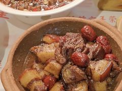 -堂瓦里·33年传统赣菜(第一街区店)