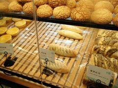 -Dough&Joe团憩(瑞虹天地月亮湾店)