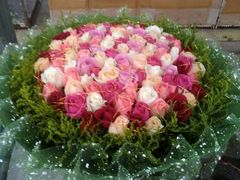-万卉源鲜花店(百尚生活广场店)