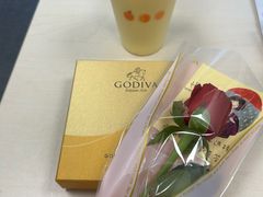 -果之满满鲜榨果汁(科技产业大厦店)