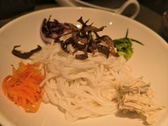 -茄子恰恰·新云南小炒(坪山益田店)