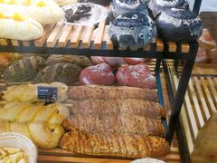 -焙丽拾光(麦凯乐直营店)
