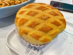 菠萝馅菠萝包-柠檬树茶餐厅(海雅缤纷城店)