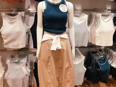 -优衣库(上海虹口龙之梦店)