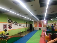 -小岳飞儿童训练馆(华腾店)