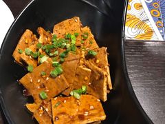 -舌尖上的食缘花园主题餐厅