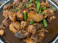 -八两八金·莱芜特色炒鸡(市南漳浦路店)