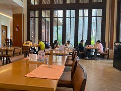 -亚龙湾希尔顿自助餐厅·海鲜·烧烤·沙滩BBQ·现场乐队
