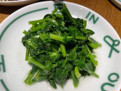 炒豌豆苗-一坐一忘云南菜(嘉里中心店)