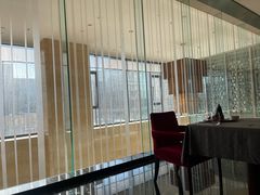 -粤尚腾香居中餐厅(首都机场希尔顿店)