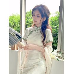 -租旗袍租礼服馆