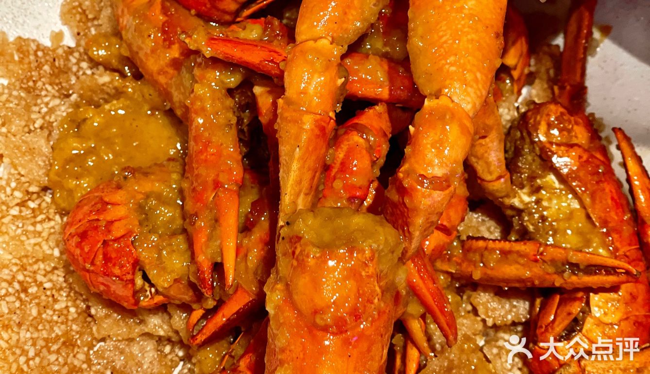 没错 就是东边那家龙虾超好吃的店！