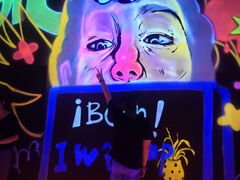 -爱蹦iBOON蹦床运动馆(江汉店)