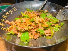-费大厨辣椒炒肉(万家丽一店)