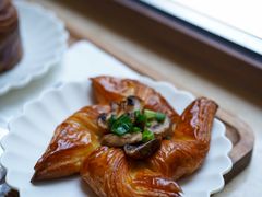 -VERIE BAKEHOUSE
