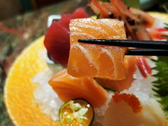 三文鱼腩刺生-炙柒Sekinana·精致料理 烧鸟·铁板烧(海上世界店)