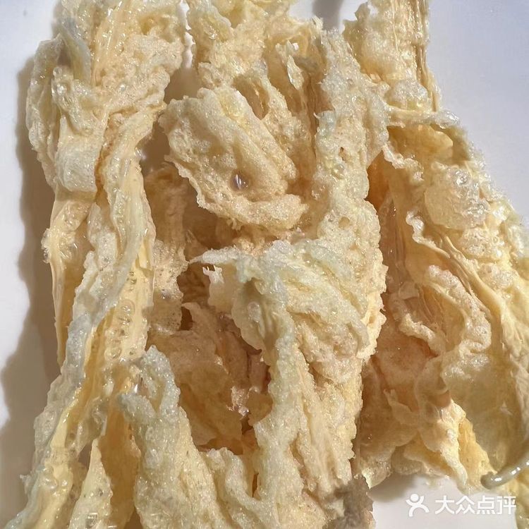 c罗的票没抢到，我吃个椰子鸡可以吧[发怒]